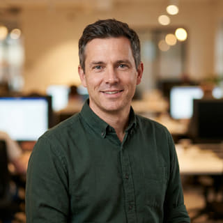 Foto de perfil de Daniel Carter, quien figura como Director de Tecnología en VenciFirme