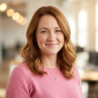 Foto de perfil de Emily Watson, responsable del área de Atención al Cliente en VenciFirme